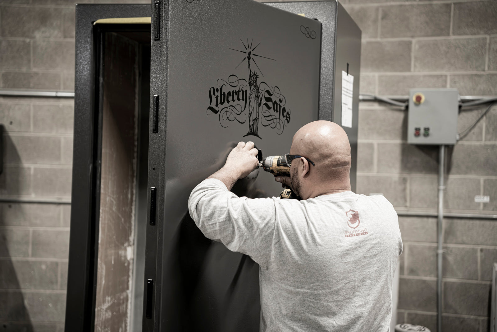 Understanding Fire Ratings, Locking Mechanisms, and Safe Capacities Your Guide to Liberty Safe Selection in Hubbard